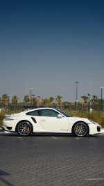 2014 Porsche 911 Turbo S Coupe - 65k km