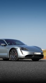 2021 Porsche Taycan 4S - 21k km