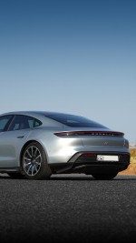 2021 Porsche Taycan 4S - 21k km