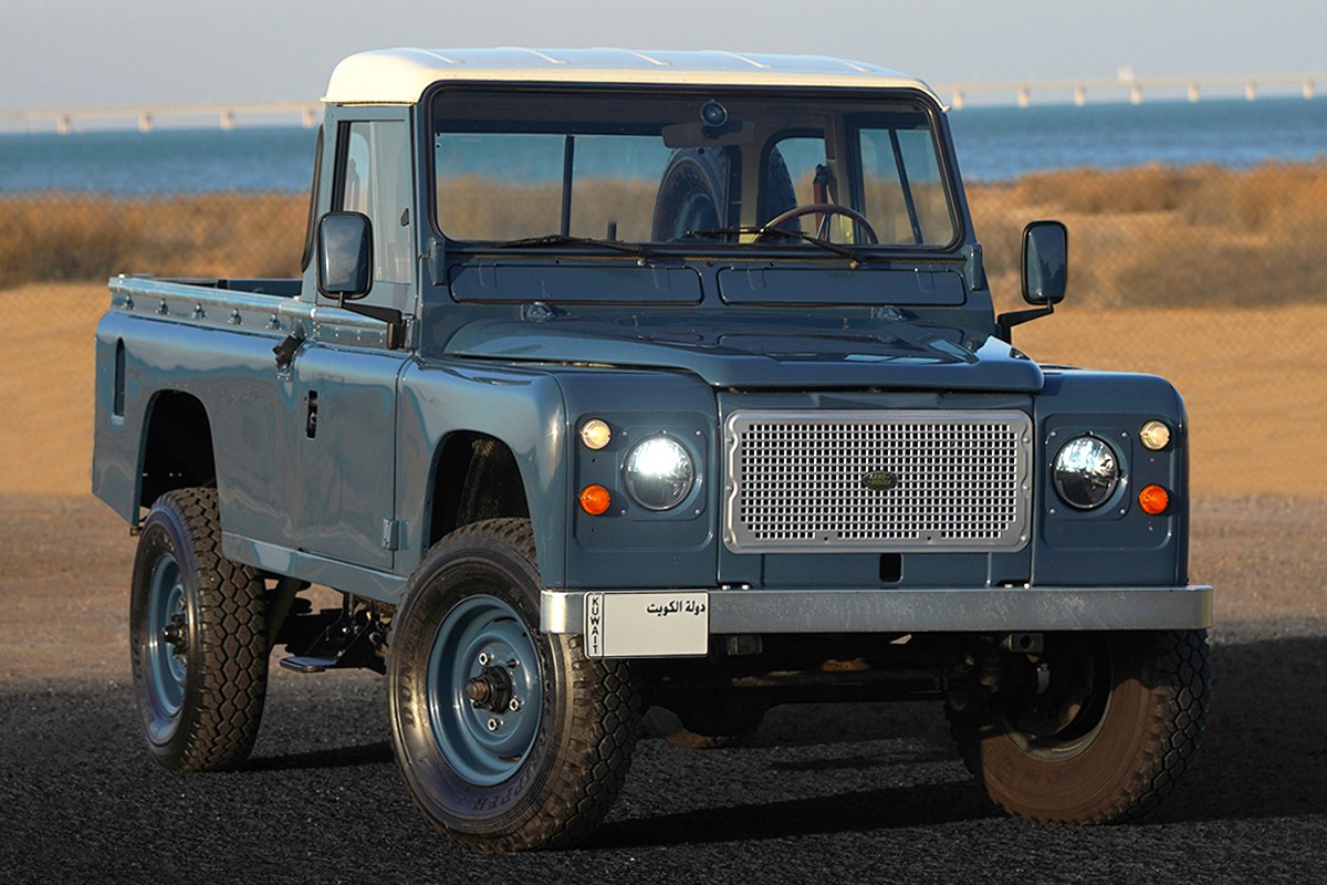1991 Land Rover Defender 110 Pickup