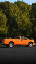 2005 GMC Sierra 2500 HD 8100 - 129k mile