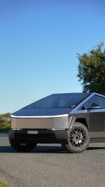 2024 Tesla Cybertruck Foundation Series - 2,669 km