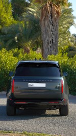 2023 Range Rover HSE Belgravia Green - 17k km
