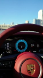 2025 Porsche 911 Carrera Coupe - 332 km only