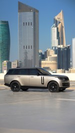 2022 Range Rover Vogue P530 First Edition - 40k km