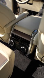 2022 Range Rover Vogue P530 First Edition - 40k km