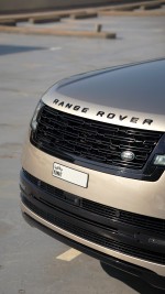 2022 Range Rover Vogue P530 First Edition - 40k km