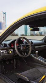 2021 Porsche 718 Cayman GT4 - 12k km