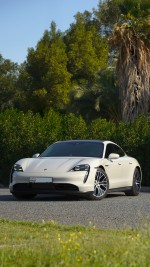 2024 Porsche Taycan - 7k km