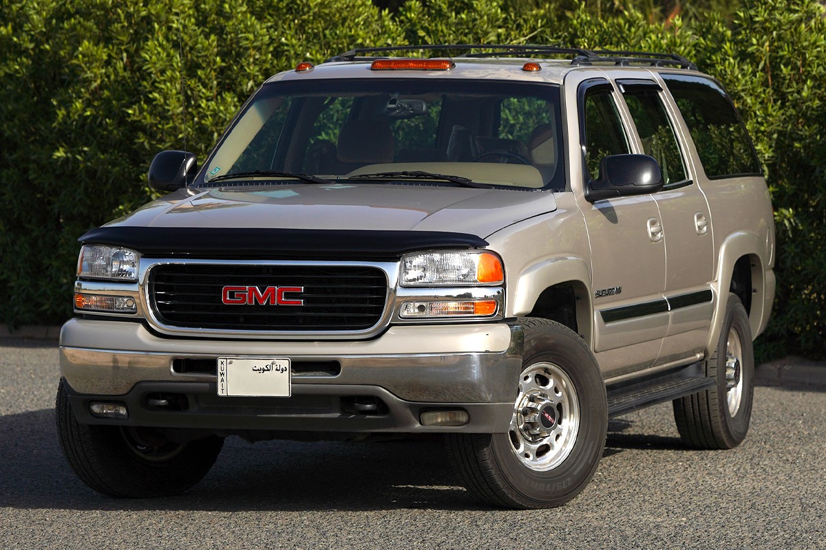 2005 GMC Suburban 8100 - 140k km