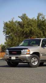 2005 GMC Suburban 8100 - 140k km