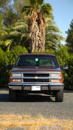 1994 Chevrolet Suburban 2500 SLE - 81k km