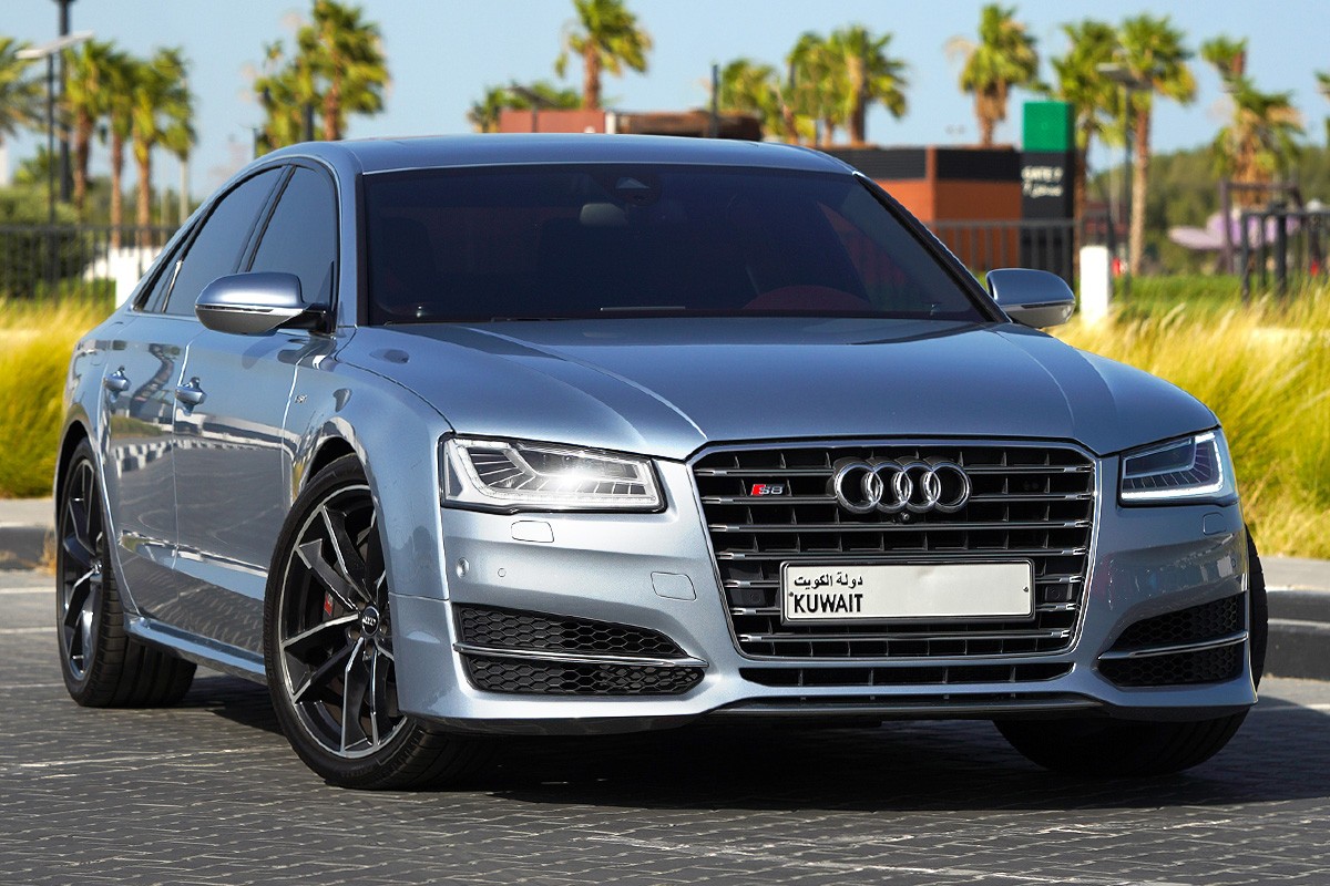 2015 Audi S8 Plus Exclusive - 73k km