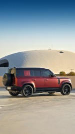 2023 Land Rover Defender 110 - 55k km