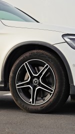 2020 Mercedes-Benz GLC 200 - 41k km