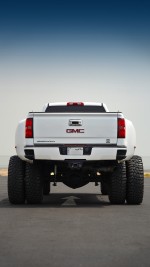 2015 GMC Sierra 3500 HD Dually - 139k km