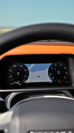 2024 Land Rover Defender 110 - 26k km