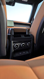 2024 Land Rover Defender 110 - 26k km