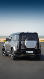2024 Land Rover Defender 110 - 26k km