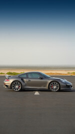 2014 Porsche 911 Turbo Coupe - 42k km