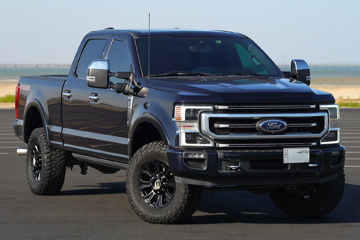 2021 Ford F-250 Super Duty Platinum Tremor - 83k km