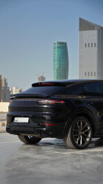 2020 Porsche Cayenne Lightweight Sport Carbon Fiber - 100k km