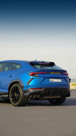 2022 Lamborghini Urus - 18k km