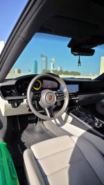 2020 Porsche 911 Carrera 4S Coupe - 30k km