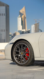 2020 Porsche 911 Carrera 4S Coupe - 30k km