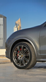 2016 Porsche Cayenne GTS - 108k km