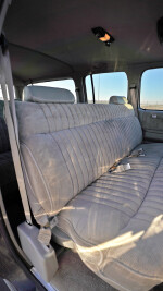 1991 Chevrolet Suburban 2500 SLE - 169k km