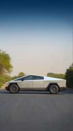 2024 Tesla Cybertruck Foundation Series - 20k km