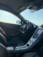 2016 McLaren 650S - 69k km