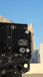 2013 Land Rover Defender 110 Pick-Up Crew Cab - 39k km