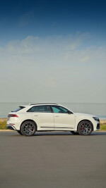 2023 Audi Q8 S line quattro - 24k km
