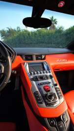 2015 Lamborghini Aventador LP 700-4 Coupe - 21k km
