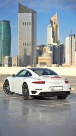 2015 Porsche 911 Turbo S Coupe - 33k km