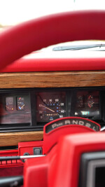 1991 Jeep Grand Wagoneer - 168k km