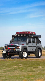 2010 Land Rover Defender 110 Crew Cab Pickup - 77k km