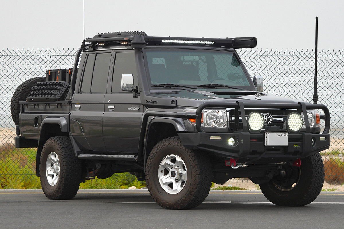 2021 Toyota Land Cruiser LC79 Pickup - 40k km