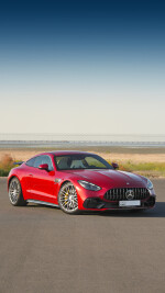2025 Mercedes-Benz GT 43 AMG Performance Package - 2,954 km only