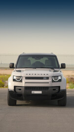 2026 Land Rover Defender 110 HSE - 8k km