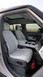 2026 Land Rover Defender 110 HSE - 8k km