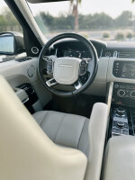2014 Range Rover Vouge HSE - 116k km