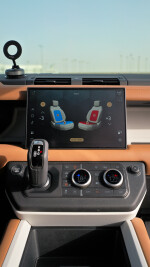 2025 Land Rover Defender 110 X-Dynamic HSE - 17k km